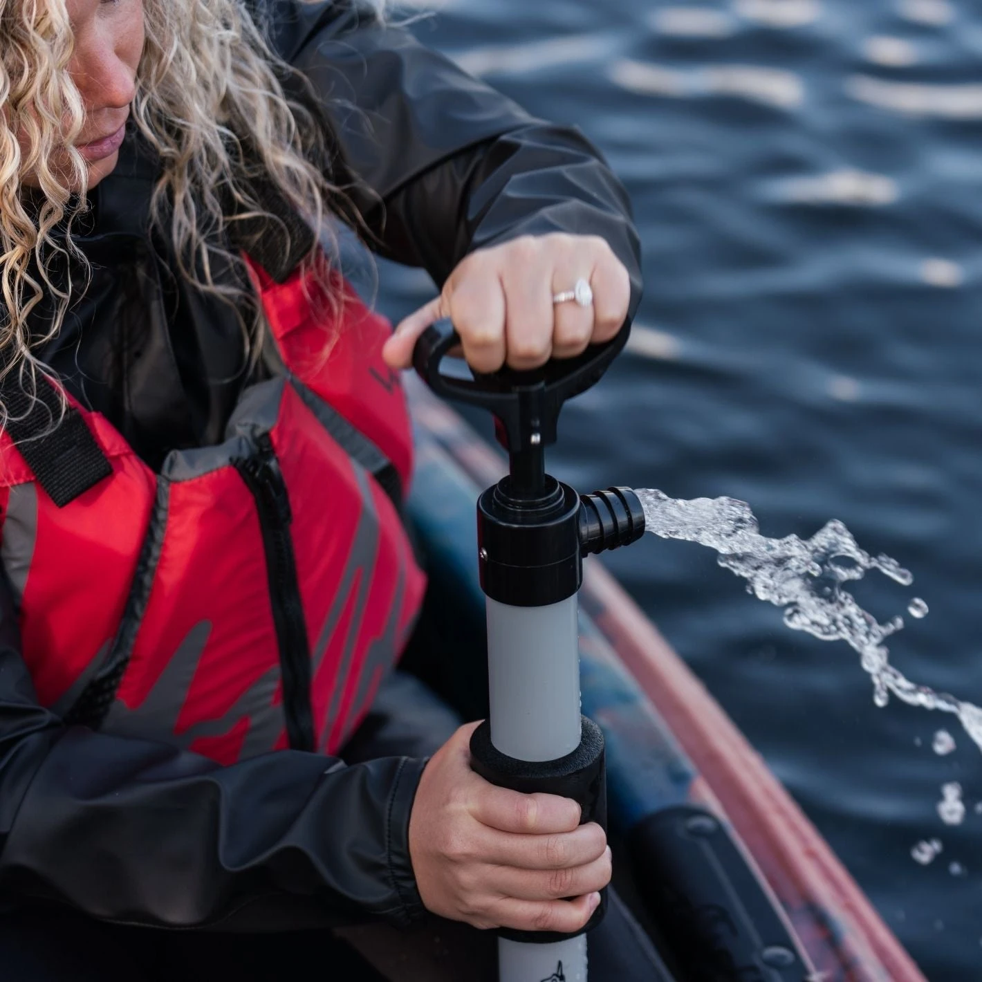 Portable Manual Bilge Pump with Floating Foam Grip 3 Portable Manual Bilge Pump with Floating Foam Grip - Image 3