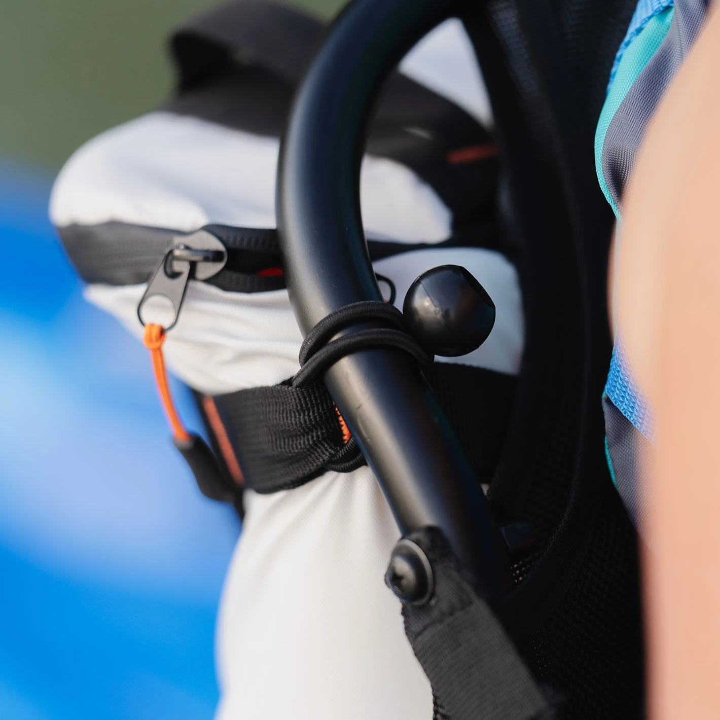 Pelican Sport Exochill Seat Pack Cooler - 14L Insulated Seat & Cooler 6 Pelican Sport Exochill Seat Pack Cooler - 14L Insulated Seat & Cooler - Image 6